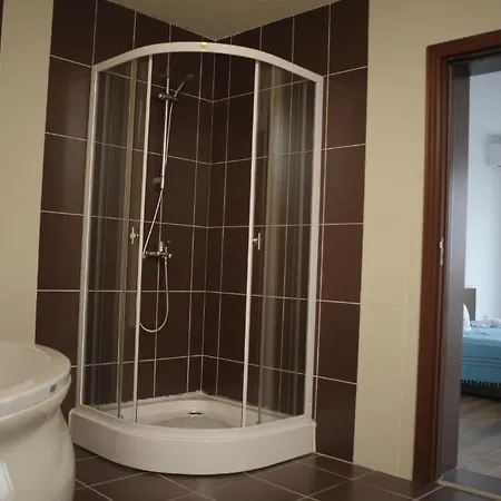 Momchil Villas * 巴尔奇克